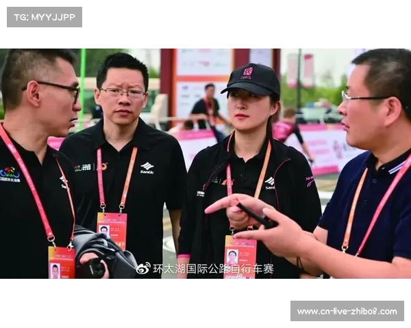 环太湖赛组委会颁发多项贡献奖 表彰志愿者及赞助商的重要支持与付出