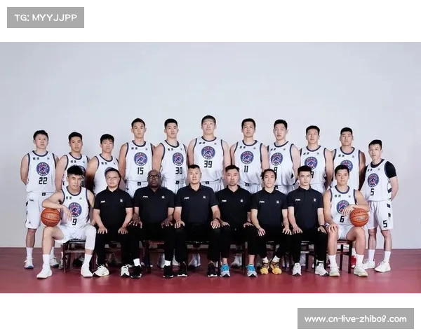 北京控股俱乐部杯险胜香港金牛，里勒罚球制胜