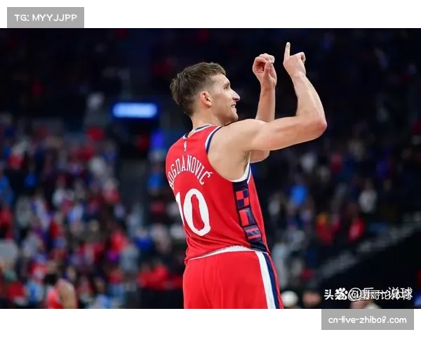 快船半场领先灰熊15分,全场紧逼制造12次失误成关键 快船半场领先灰熊15分,全场紧逼制造12次失误成关键